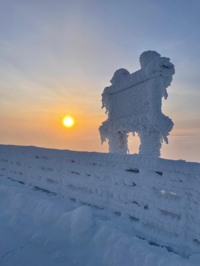 Yllaestoelli 2 A, Aekaeslompolo Villa Kolari Bagian luar foto