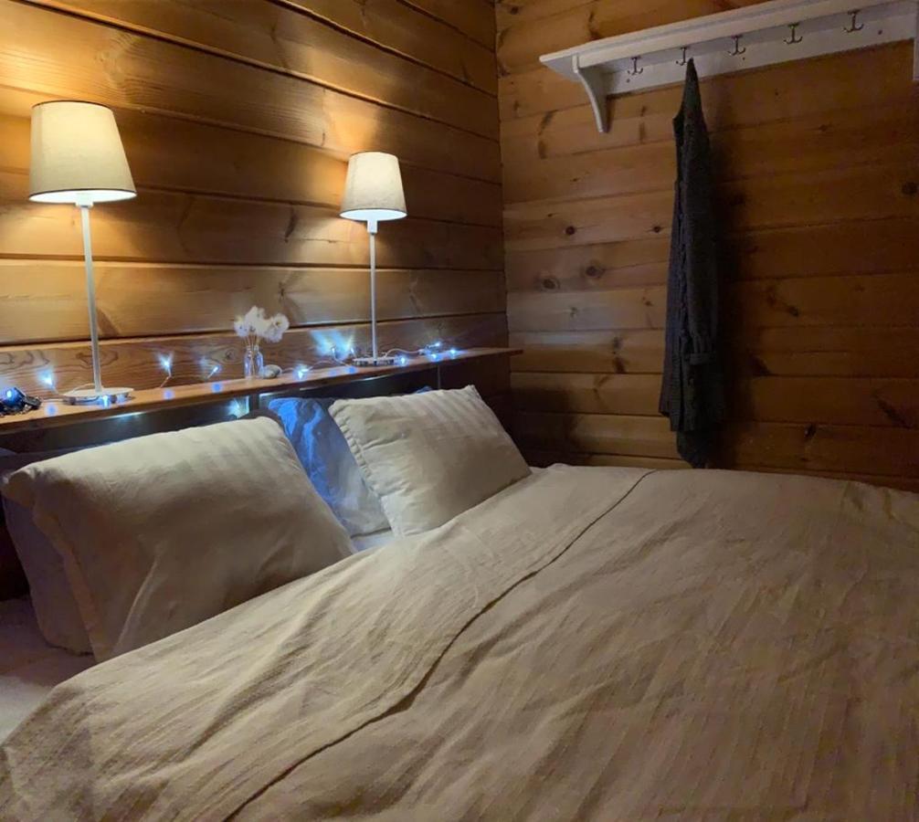 Yllaestoelli 2 A, Aekaeslompolo Villa Kolari Bagian luar foto