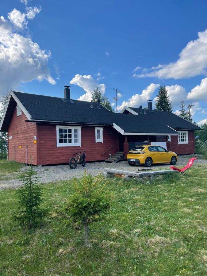 Yllaestoelli 2 A, Aekaeslompolo Villa Kolari Bagian luar foto